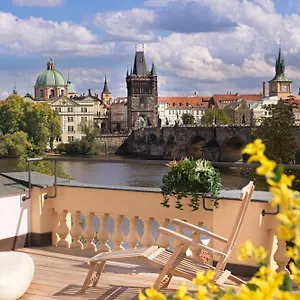 Charles Bridge Apartment