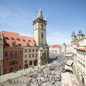 Old Town Square 27 Apartment