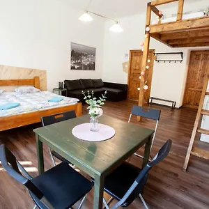  Apartman Wow Wow